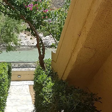 Little Bay Daire Stavrós Dış mekan fotoğraf